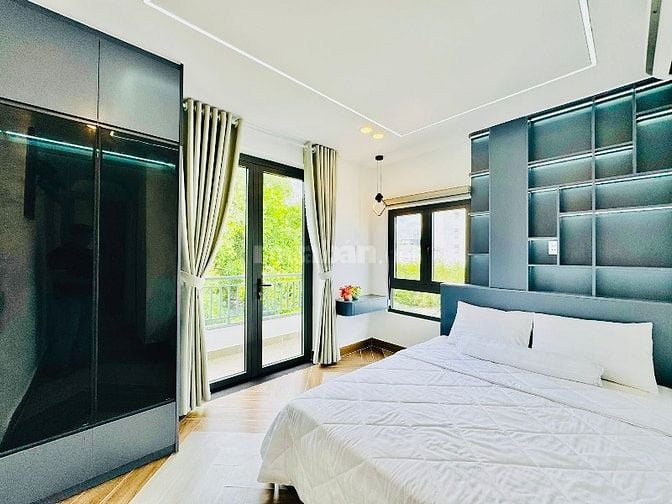 Bán nhà Biệt thực đẹp HỒ BƠI, THANG MÁY (15x20) 20/34 Đường 8 Gò Vấp