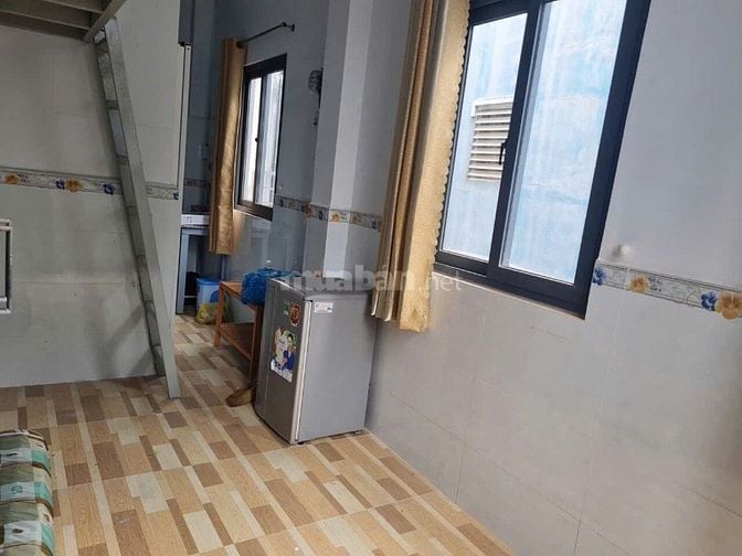 Chính chủ cho thuê phòng 20m2 full nội thất Quận 10 giá 4 triệu 200k
