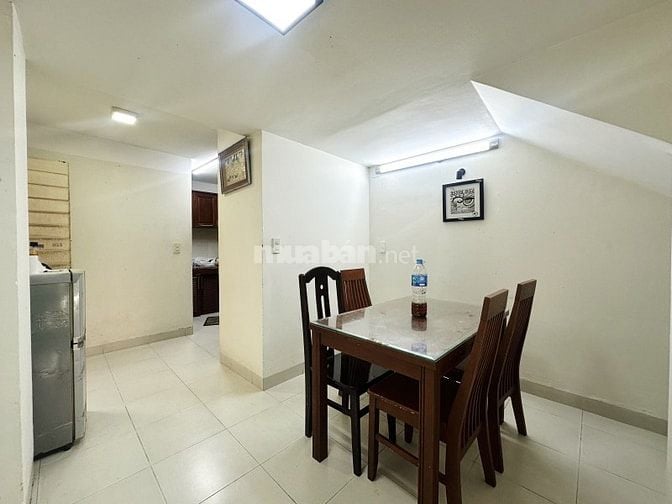 DUY NHẤT 1 CĂN. HXH 7 CHỖ. NGUYỄN GIA TRÍ. 41M2 - 3 TẦNG - 6.x TỶ