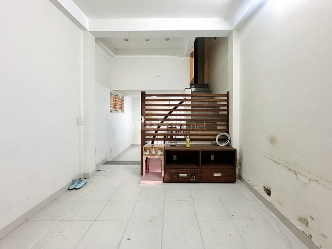 DUY NHẤT 1 CĂN. HXH 7 CHỖ. NGUYỄN GIA TRÍ. 41M2 - 3 TẦNG - 6.x TỶ