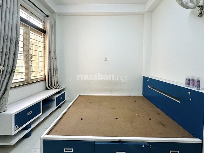 DUY NHẤT 1 CĂN. HXH 7 CHỖ. NGUYỄN GIA TRÍ. 41M2 - 3 TẦNG - 6.x TỶ