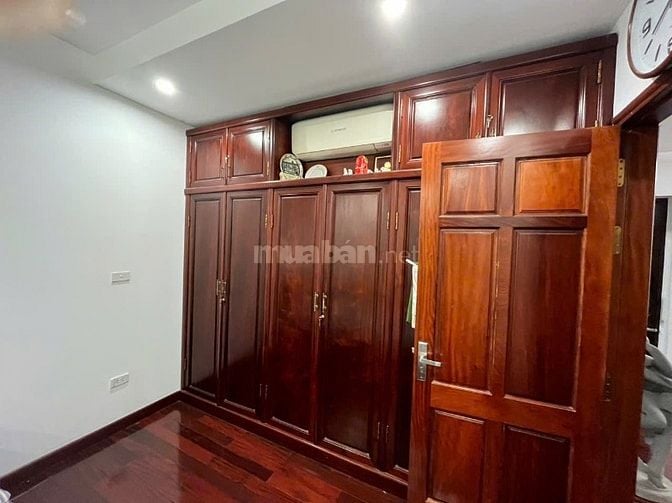 Bán căn hộ hoa hậu của toà nhà không qua môi giới sổ đỏ chính chủ