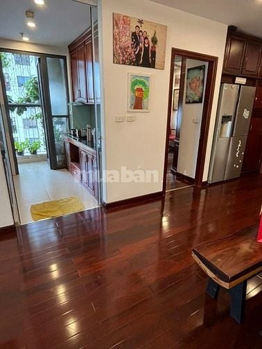 Bán căn hộ hoa hậu của toà nhà không qua môi giới sổ đỏ chính chủ
