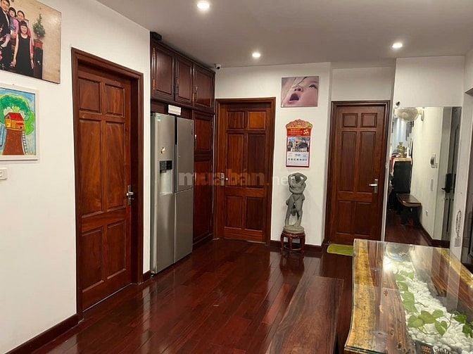 Bán căn hộ hoa hậu của toà nhà không qua môi giới sổ đỏ chính chủ