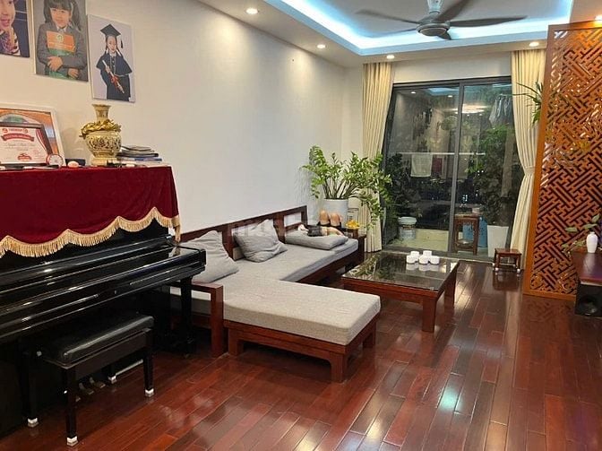 Bán căn hộ hoa hậu của toà nhà không qua môi giới sổ đỏ chính chủ