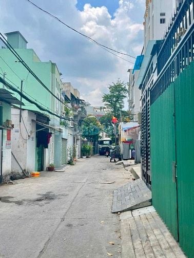 Bán nhà hẻm xe hơi (8x15) 145/ Trần Bá Giao p5  Gò Vấp 