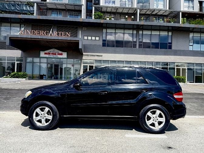 Bán rẻ siêu phẩm MERCEDES ML350 ĐK 2010 ZIN A-Z ĐỘ FULL RẤTĐẸP NHƯ MỚI