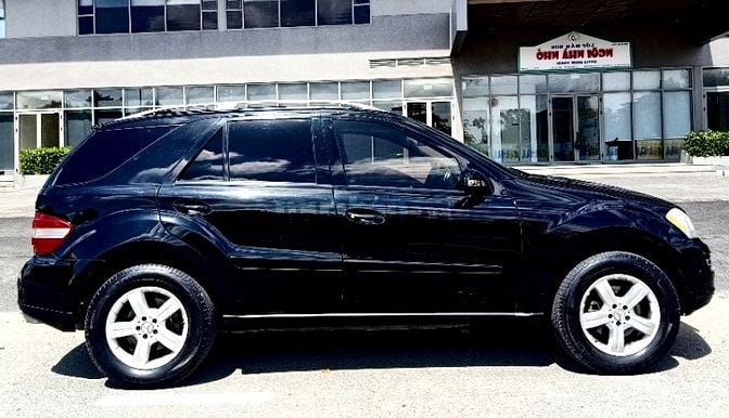 Bán rẻ siêu phẩm MERCEDES ML350 ĐK 2010 ZIN A-Z ĐỘ FULL RẤTĐẸP NHƯ MỚI