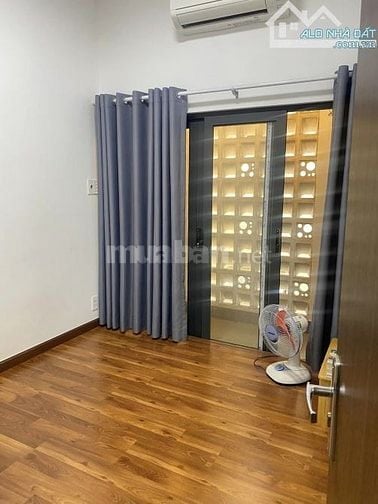 nhà cho thuê nguyên căn XVNT P25 DT 4mx 11m 1trệt 2lầu Q.BìnhThanh
