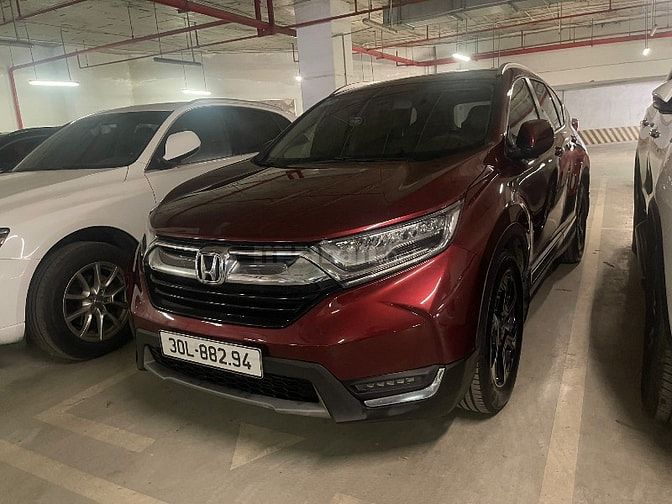 Cần bán xe CRV-2019, 7 chỗ, màu đỏ, km= 8v,