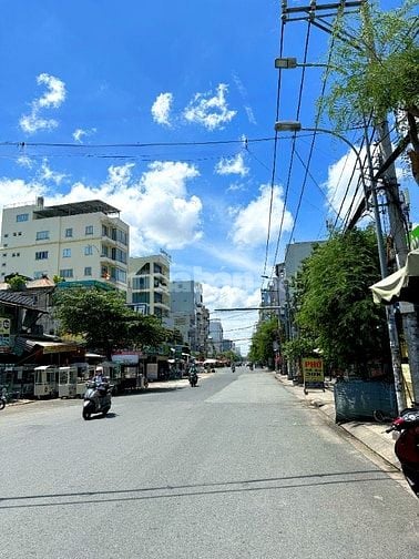 🌷 🌷 🌷 BÁN NHÀ MẶT TIỀN : 317 PHẠM VĂN BẠCH - P. 15 - Q. TÂN BÌNH 