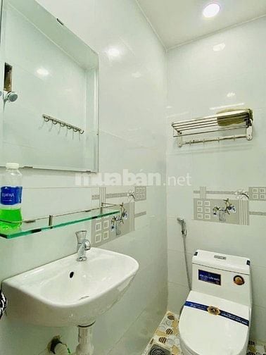 🏠 BÁN NHÀ ĐƯỜNG CAO THẮNG, PHÚ NHUẬN – GIÁ CHỈ 3 TỶ 680 Cần bán gấp 