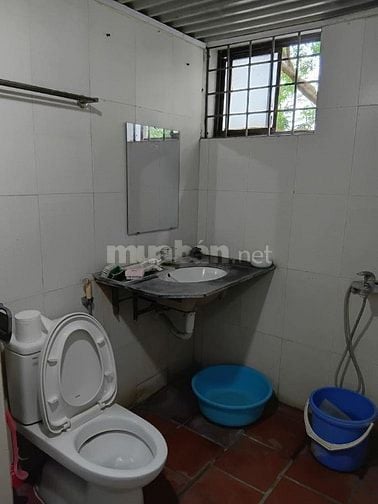 Cho thuê chung cư ở Định Công 