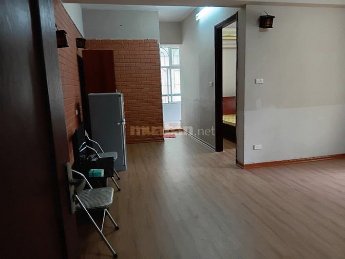 Cho thuê chung cư ở Định Công 