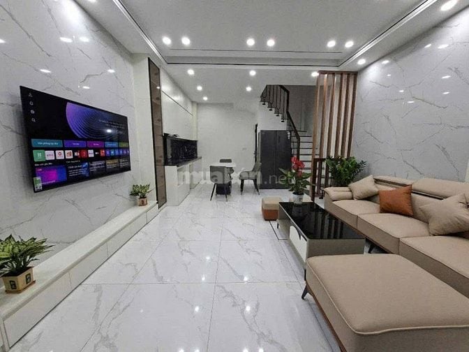 CỰC HIẾM! Cầu Giấy Nguyễn Khang 44m2 5 tầng 4.4m MT. Giá 7.45 tỷ