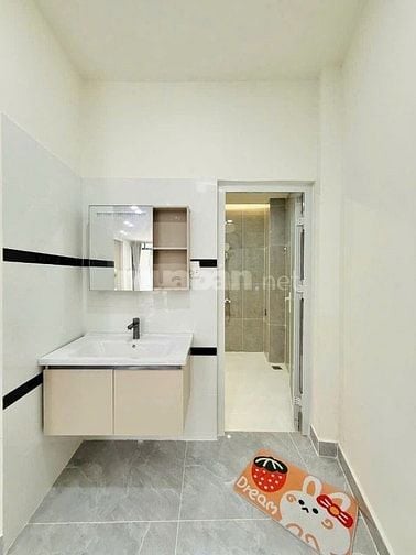Cần tiền bán rẻ nhà mới đẹp Bà Hom F14 quận 6 ,giá chỉ 2tỷ 840 