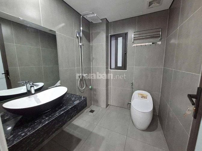CỰC HIẾM! Cầu Giấy Nguyễn Khang 44m2 5 tầng 4.4m MT. Giá 7.45 tỷ