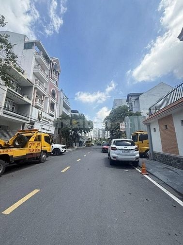 Bán đất đường số 1 nhánh đường Lương Định Của giá 70 tỷ 8 (280tr/m2)