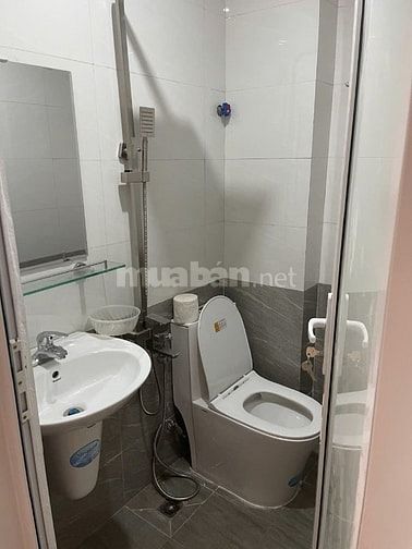 Chính chủ cho thuê nhà 3 tầng 3PN FULL đồ tại Khương trung