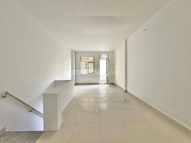 Bán nhà hxh Nguyễn Văn Đậu Bình Thạnh 44m2 (4x11m) 3 tầng đúc thật 3PN