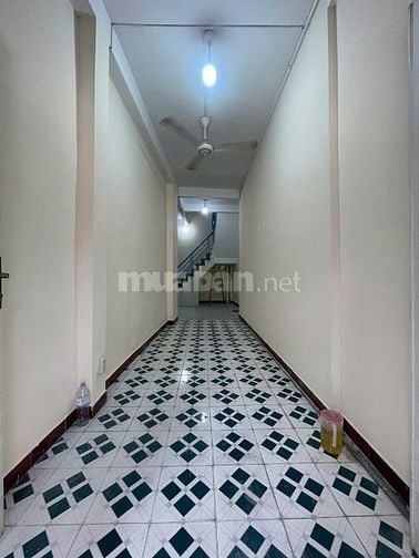 CHÍNH CHỦ CHO THUÊ NHÀ , 83/15 Hòa Hưng,Q.10, 11tr/tháng ,41m2