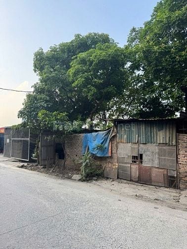 Nhượng đất xưởng sản xuất khu Vườn Đào Nhật Tân quận Tây Hồ Hà Nội 