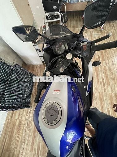 Bán xe Yamaha R3 320cc  màu xanh dương