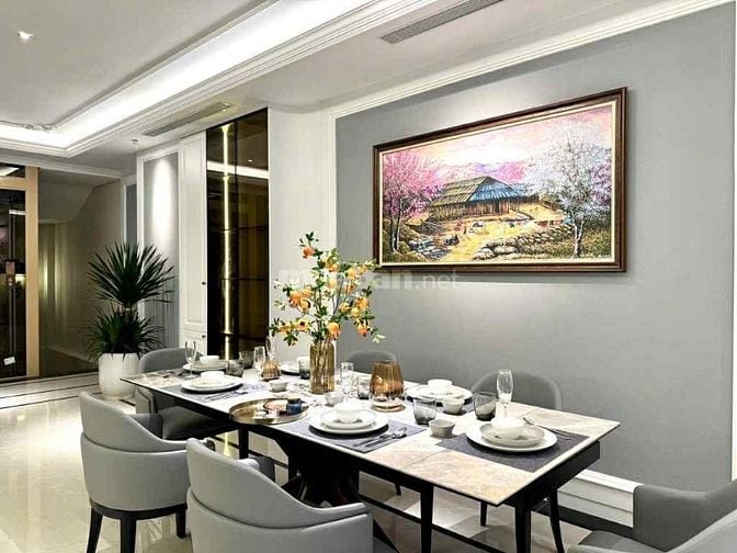 NHÀ PHỐ ĐÀM QUANG TRUNG - 8TẦNG THANG MÁY - NỘI THẤT ĐẸP - GARA Ô TÔ