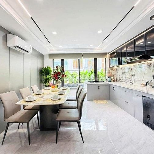 Bán nhà ở đường Dương Đình Nghệ, phường 8, quận 11, giá 2 tỷ 350 triệu