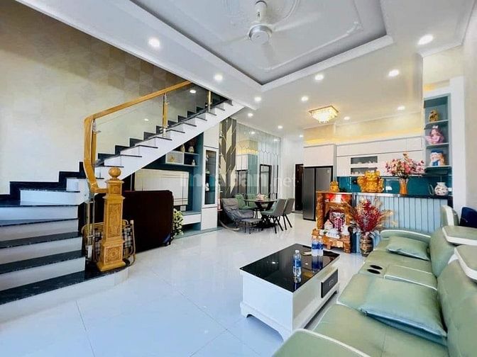 Nhà hẻm xe hơi Lưu Nhân Chú, Tân Bình. Giao Phạm Văn Hai - 3,070 tỷ