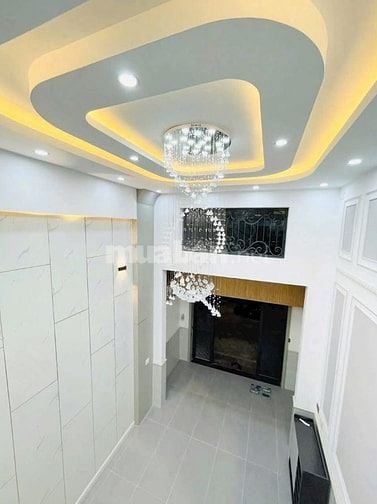 Bán gấp nhà ở đường Trần Bình Trọng, phường 2, quận 5, giá 2 tỷ 850 tr