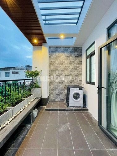 Đi nước ngoài định cư bán gấp nhà ở đường số 23, khu đô thị Phú Mỹ Hưn