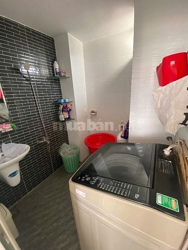 Cho thuê nhà đẹp 1 trệt 3 lầu trung tâm biên hoà đầy đủ nội thất 