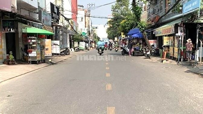 Nhà MT Nguyễn Súy 4x20m cấp 4 vị trí đắc địa, gần Chợ Tân Hương dễ KD
