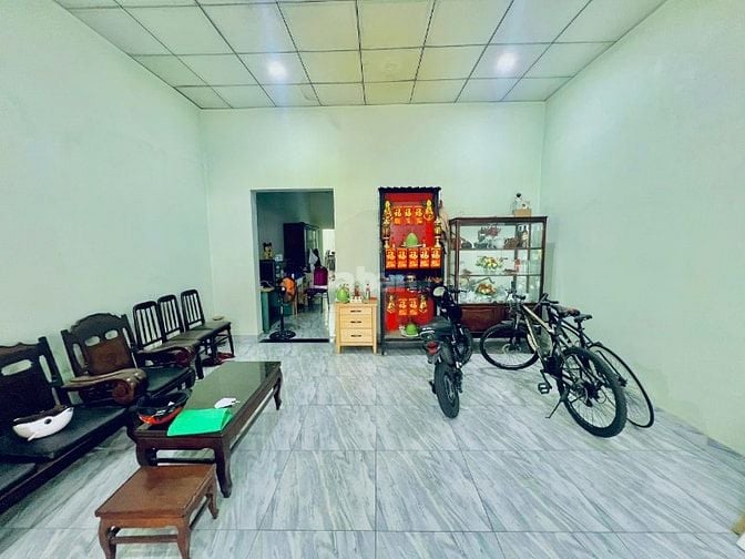 Bán Nhà ngay chợ Tân Phong 5x24 full thổ cư