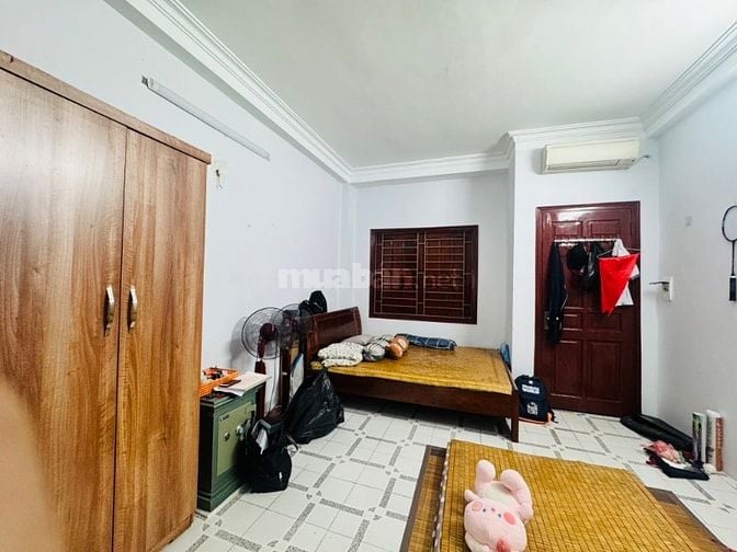 👉 Nhà đẹp Vĩnh Hưng - Lĩnh Nam: diện tích 32m2, 4 tầng gần trường kin