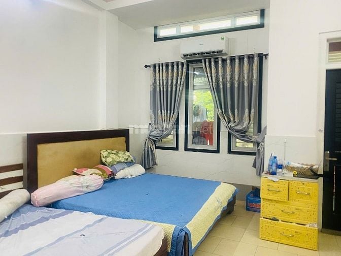 Bán nhà 3 tầng kinh doanh đường Nguyễn Phong Sắc 
