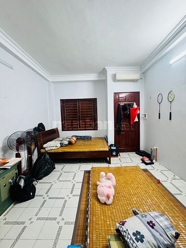 👉 Nhà đẹp Vĩnh Hưng - Lĩnh Nam: diện tích 32m2, 4 tầng gần trường kin