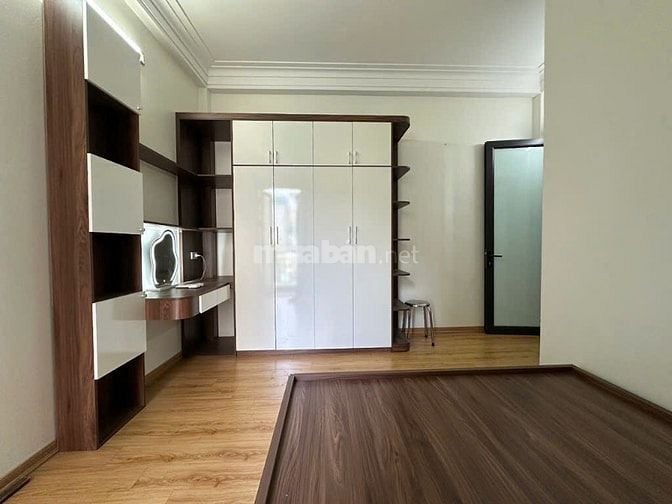 BÁN NHÀ ĐÔNG THIÊN 42M 4 TẦNG GIÁ 6,6 TỶ