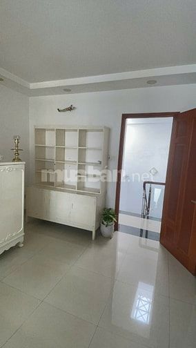 Cho thuê nhà 5 tầng (4PN, 5WC) Nguyễn Văn Trỗi Phú Nhuận giá 30 triệu