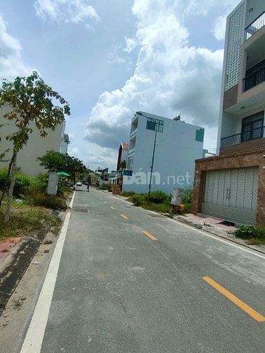 Cần bán lô đất trong KDC Bình Hưng -Bình Chánh -gần Bến Xe Quận 8 