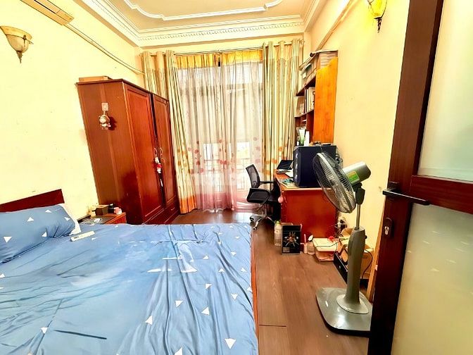 Bán nhà phố Nguyễn Ngọc Nại 44m2*5T,ngõ thông,kinh doanh,oto đỗ,15tỷ9.