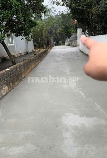 chính chủ cần bán đất đẹp cách trục chính liên xã 30m đường rộng 7m