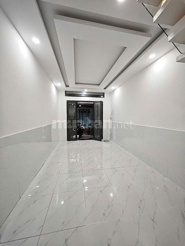Nhà Mới Ở Ngay Trệt 2Lầu 4PN LBThăng Q11 HẠ GIÁ BÁN GẤP 