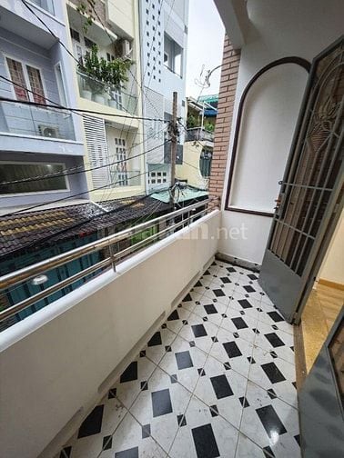Nhà Mới Ở Ngay Trệt 2Lầu 4PN LBThăng Q11 HẠ GIÁ BÁN GẤP 