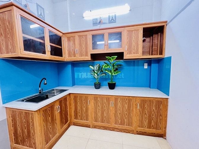 Nhà Mới Ở Ngay Trệt 2Lầu 4PN LBThăng Q11 HẠ GIÁ BÁN GẤP 