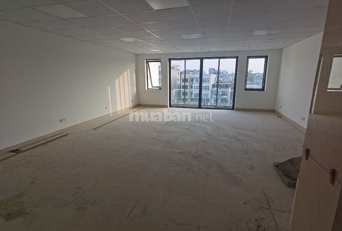 Cho thuê BT LK MP Hồng Tiến, 130m2, MT 7m, xây 80m2 x 6t, 1 hầm, thông