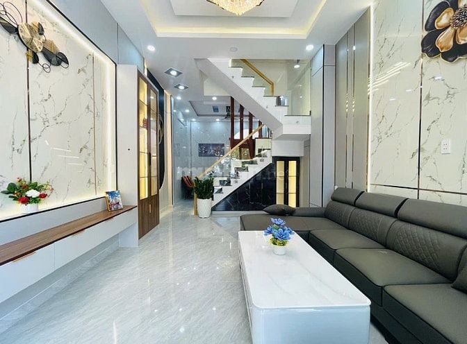 Chính chủ bán gấp nhà Nguyễn Biểu, Phường 2, Quận 5 cho thuê 12tr/thán