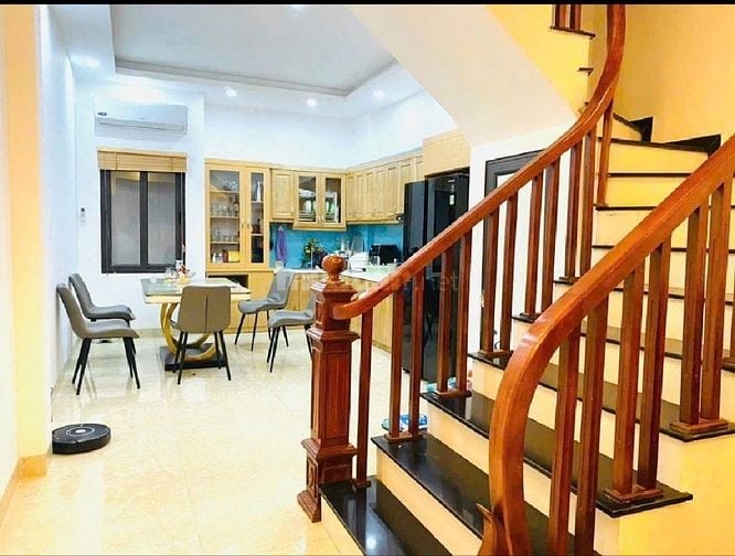 Bán nhà Định Công Thượng, Hoàng Mai 💰 Giá: 8.4 tỷ 📐 Diện tích: 41 m²