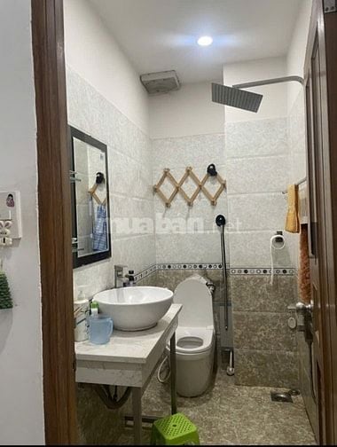 BÁN NHÀ HIỆP BÌNH PHƯỚC - TĐ -NHỈNH 8 TỶ . HẺM XE TẢI GẦN VẠN PHUC